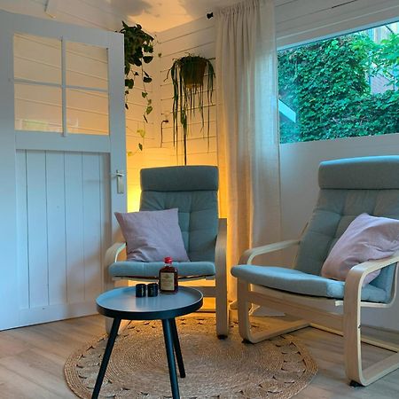 Tiny House Tussen De Grachten Sneek Exteriér fotografie